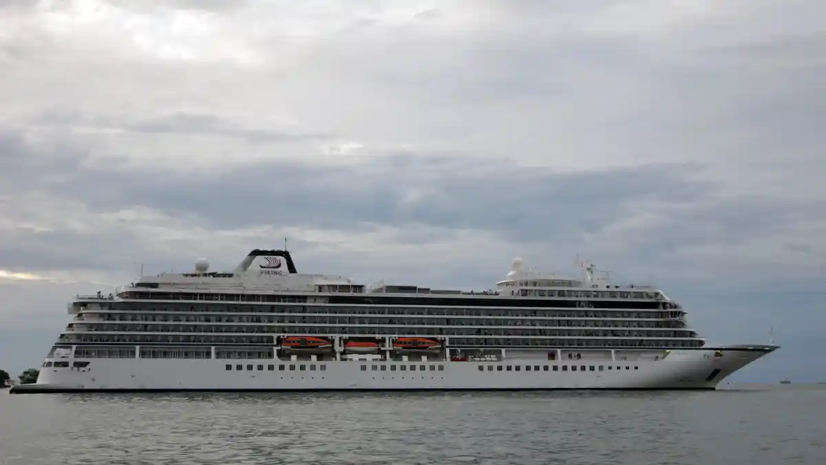 Kapal Pesiar Viking Sun Akhirnya Diperbolehkan Bersandar di Semarang, Tapi dengan Syarat