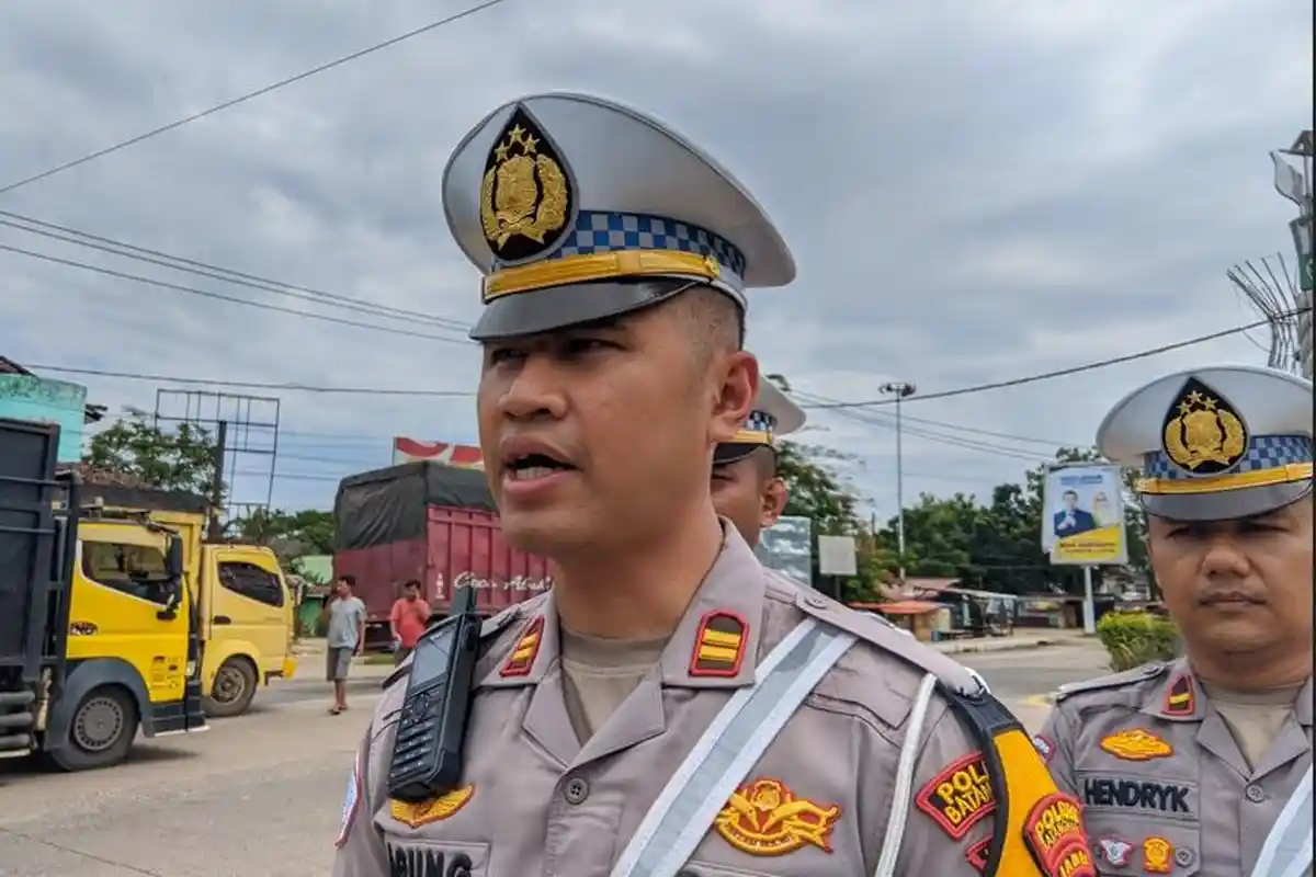 Polisi Amankan Sopir Angkutan Batu Bara yang Terlibat Laka di Bajubang Batanghari