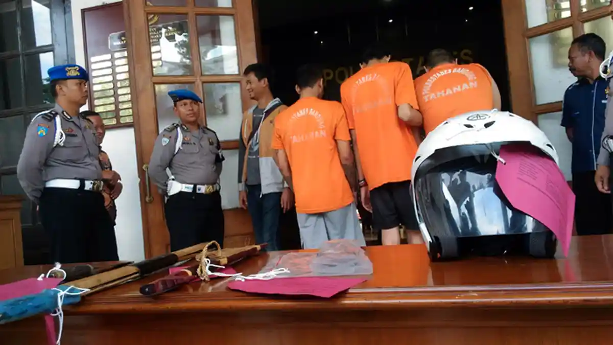 Polisi Tembak Mati Begal, Tiga Komplotannya Dilumpuhkan