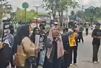 Amukan Baka Gelar Aksi Damai, Tuntut Pembebasan Tokoh Adat Muara Kate Paser