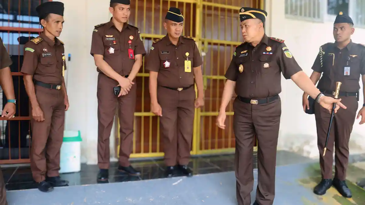 Kajati Sulteng Bambang Hariyanto Kunjungi Kejari Parimo, Tekankan Integritas dan Profesionalisme