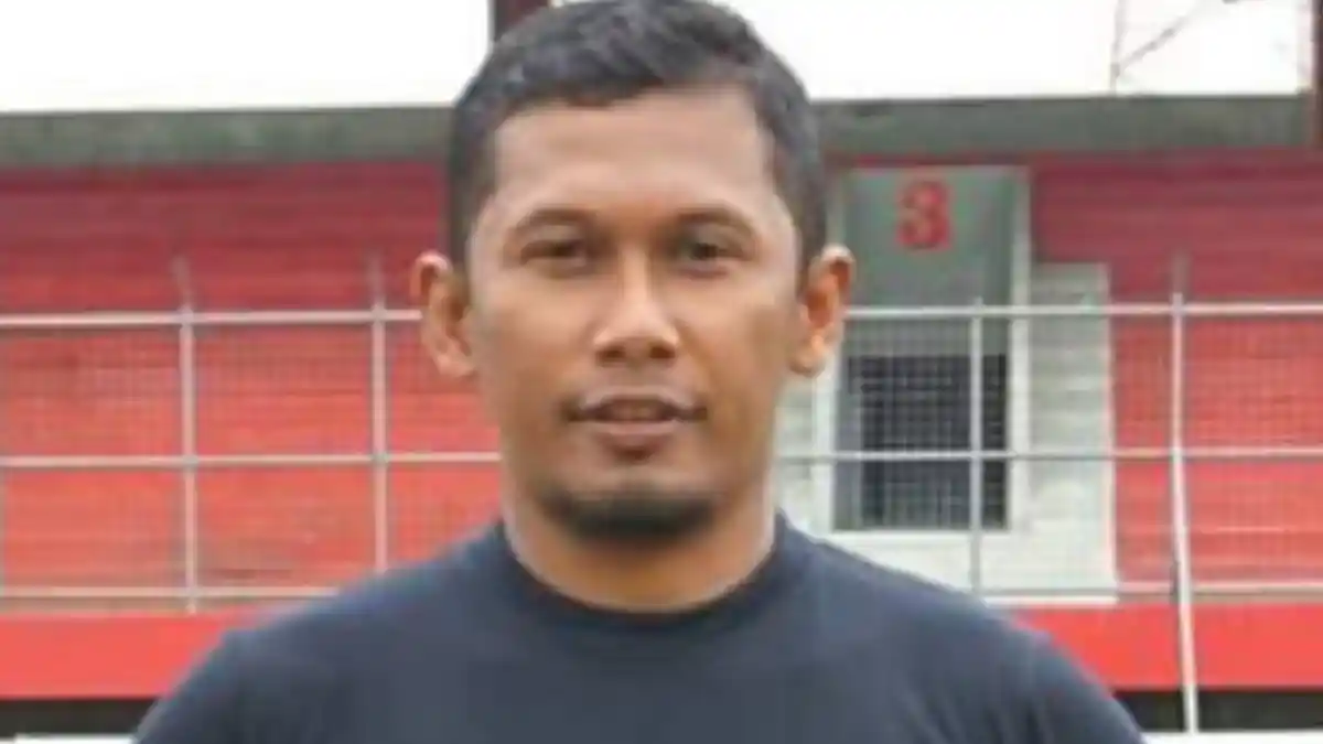 Eks Kapten PSS Sleman, Agus 