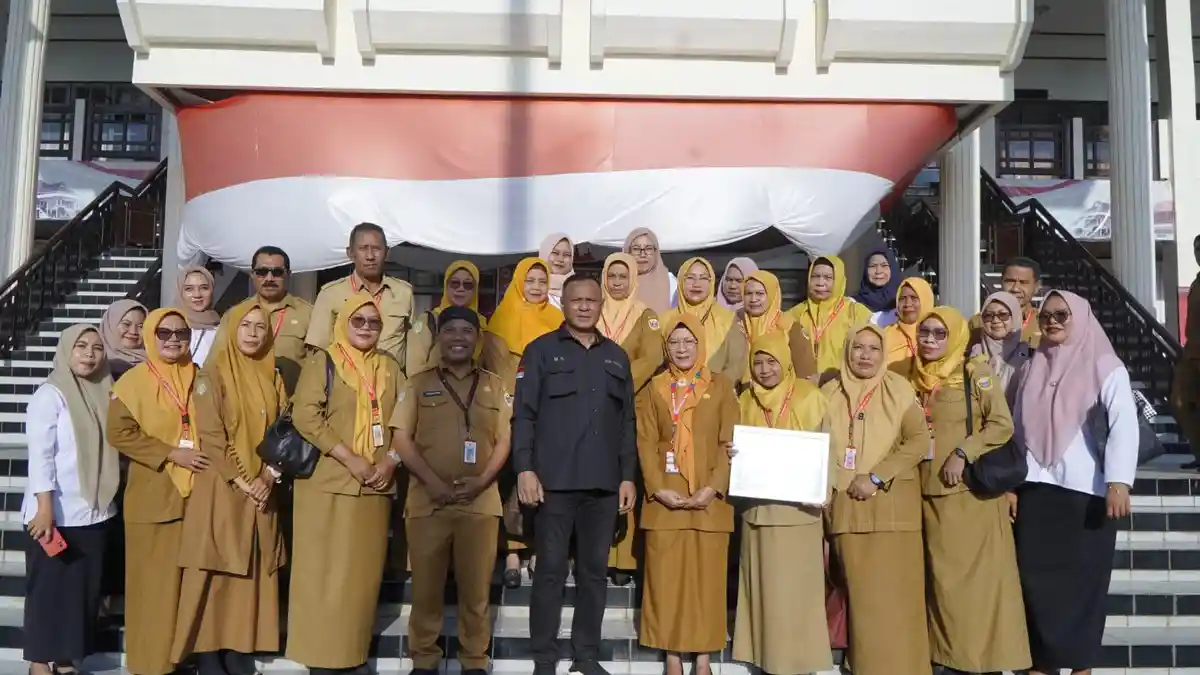 Kinerja Baik, 16 Puskesmas dan OPD Kota Tidore Dapat Penghargaa