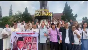 Keluarga-Prabowo-Subianto-di-Langowan.jpg