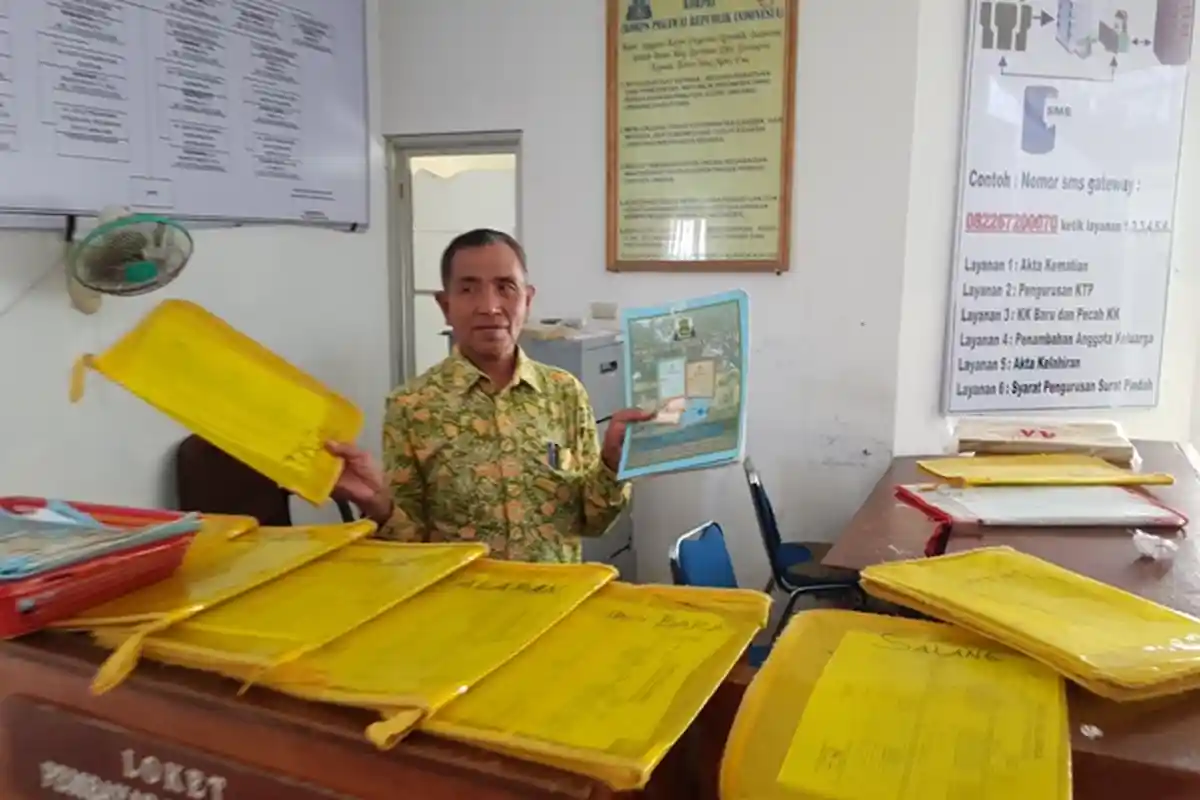 Kartu Keluarga tak Diambil Pemilik, Kini Menumpuk di Disdukcapil Simeulue