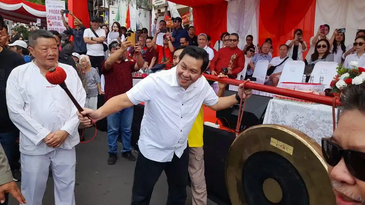 BREAKING NEWS : Wagub Sulawesi Utara Steven Kandouw Pukul Gong Lima Kali, Buka Cap Go Meh di Manado