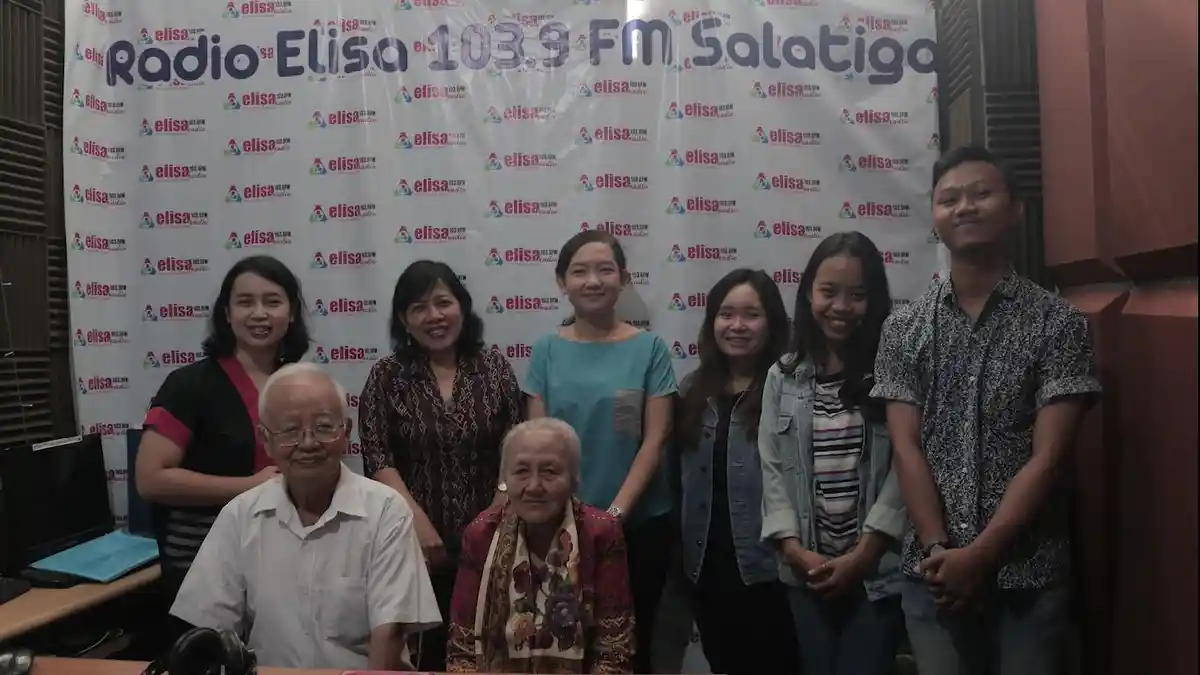 Dosen FISKOM UKSW Berdayakan Lansia di Salatiga