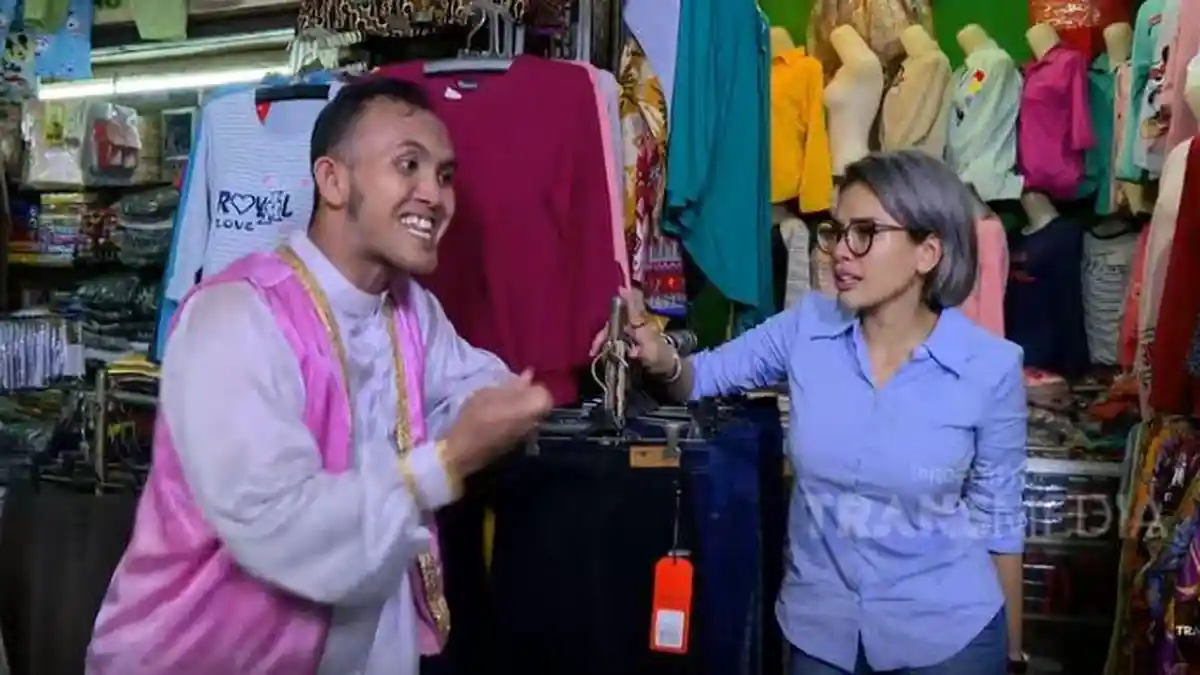 Caesar YKS Curhat Sedih ke Nikita Mirzani, Terharu Dibelikan Perhiasan hingga Token Listrik