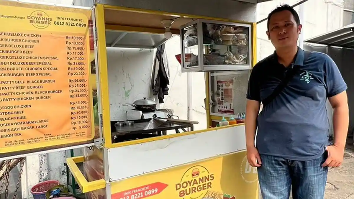 Banting Stir saat Usaha Percetakan Makin Sepi, Yansen Raih Sukses ...
