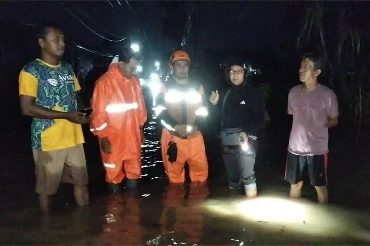 Hujan Deras Picu Banjir di Kelurahan Gayam Kota Kediri, Ratusan Jiwa Terdampak
