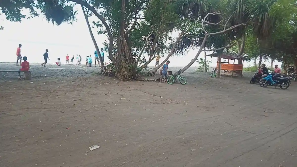 Angin Selatan Datang Telat, Warga Lolak Heran