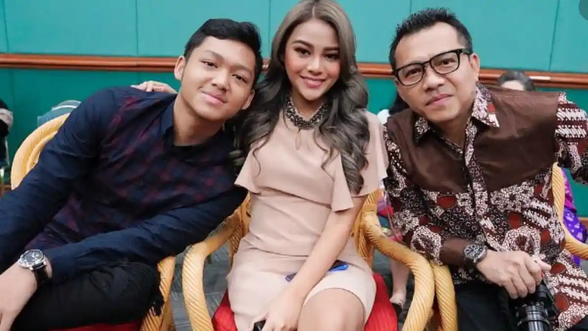 Dukungan Kevin Aprilio bagi Aurel-Azriel, Persembahan Lagu Penuh Makna, Respon Anang Menuai Pujian