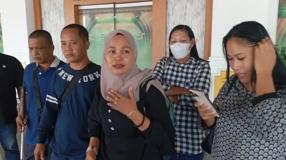 Korban Kaveling Bodong di Batam Datangi DPRD Berharap Keadilan, Rudi: Kami Ingin Kepastian