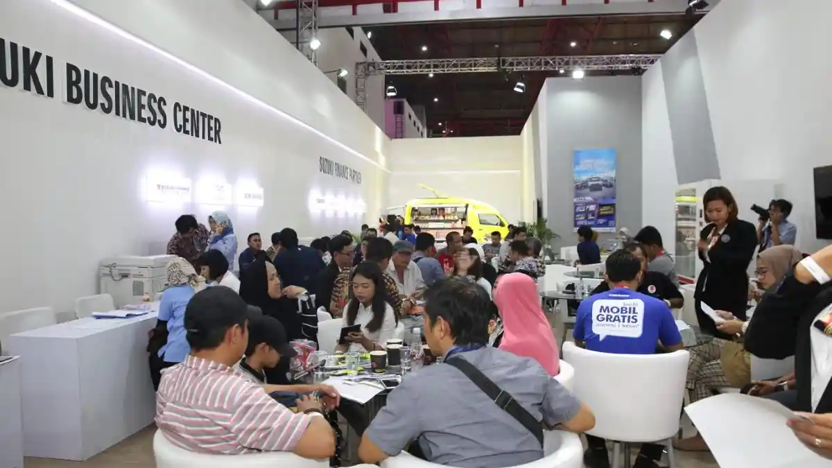 Aneka Program Cicilan Menarik di Booth Suzuki, Beli Carry Pick Up Gratis Cicilan 2 Kali