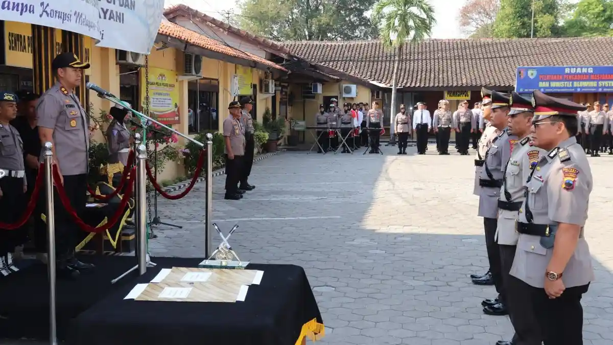 2 Pejabat Utama di Polres Sragen Diganti, Ini Pesan AKBP Yimmy Kurniawan