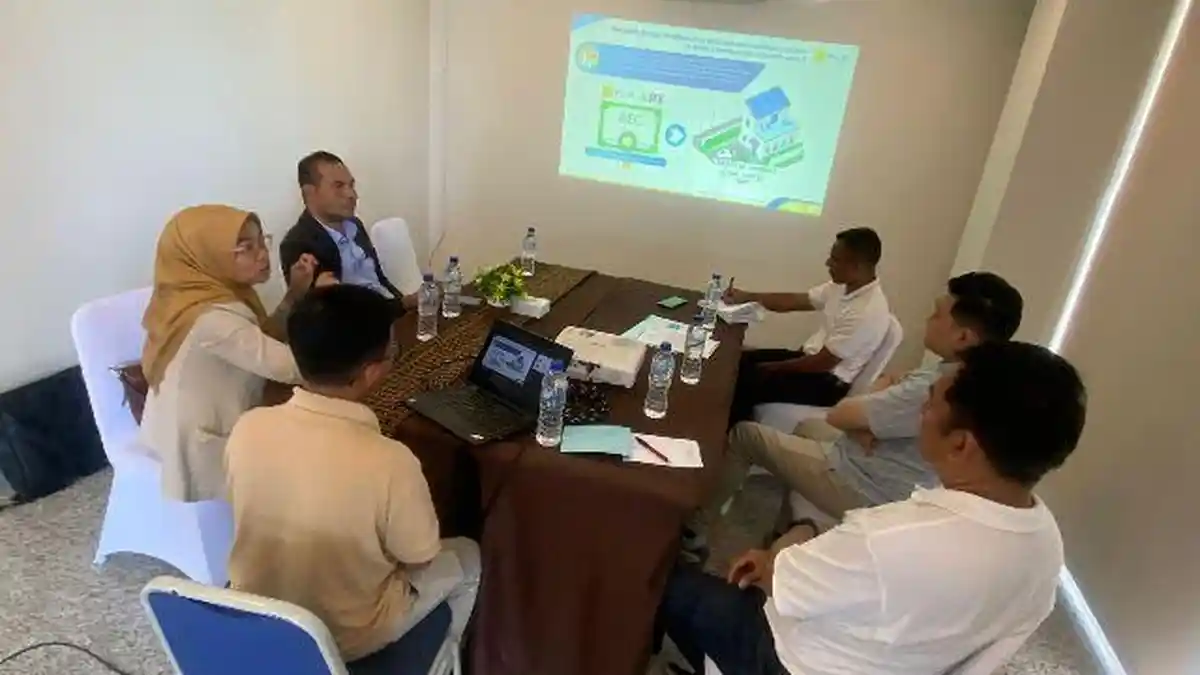 Customer Intimacy: PLN Kenalkan Renewable Energy Certificate di Laprima Hotel Labuan Bajo