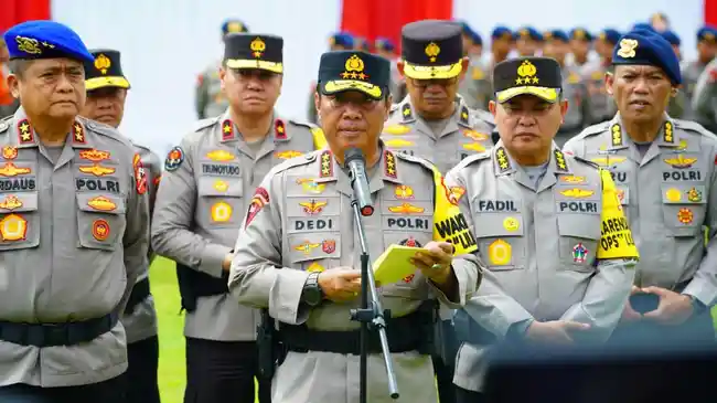 Wakapolri: Polri Berkomitmen Hadir untuk Masyarakat, Perkuat Penanganan Bencana di Tiga Provinsi