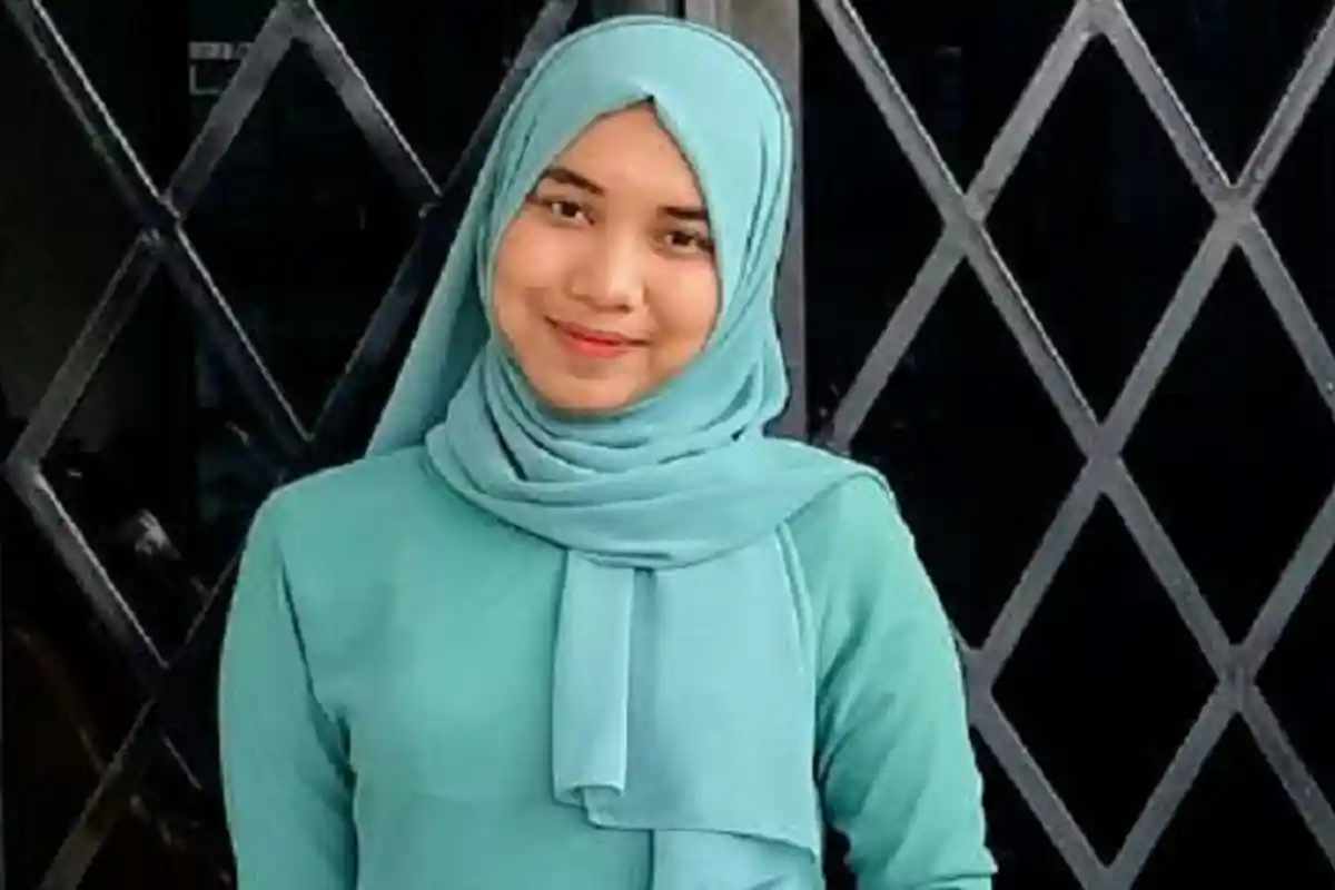 Hayatun Nufus, Mahasiswi yang Aktif Berorganisasi