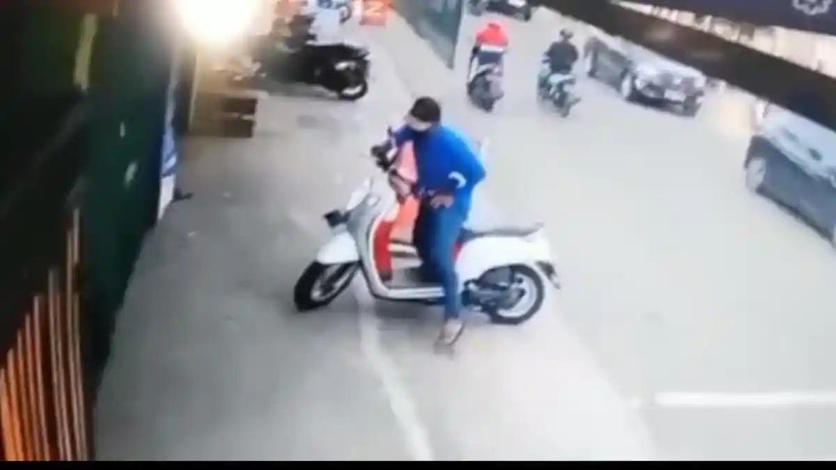 Aksi Pencuri Sepeda Motor di Mayang Mangurai, 5 Detik Bawa Kabur Honda Scoopy