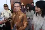 Menteri Luar Negeri Sugiono Tinjau Gedung Merdeka