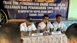Kantor-Imigrasi-Kelas-I-TPI-Ternate-menggelar-Rapat-Koordinasi-Tim-Pengawasan-Orang-Asing-TIMPORA.jpg
