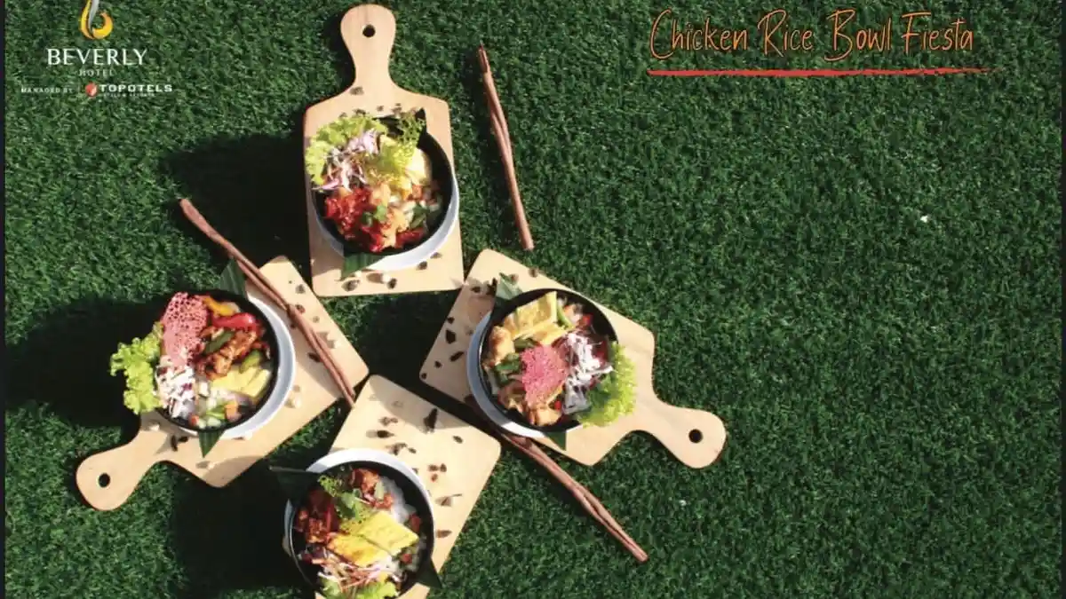 Promo at Beverly Hotel Batam, Various Chicken Rice Bowl Fiesta Menu, Only IDR 55 Thousand