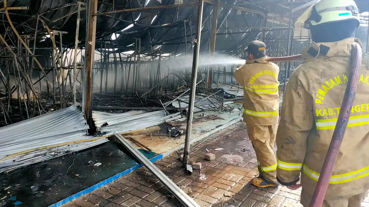 Kios Komplek Mutiara Garuda Terbakar Hebat, Developer Minta Kepolisian Usut Tuntas Kasus Kebakaran