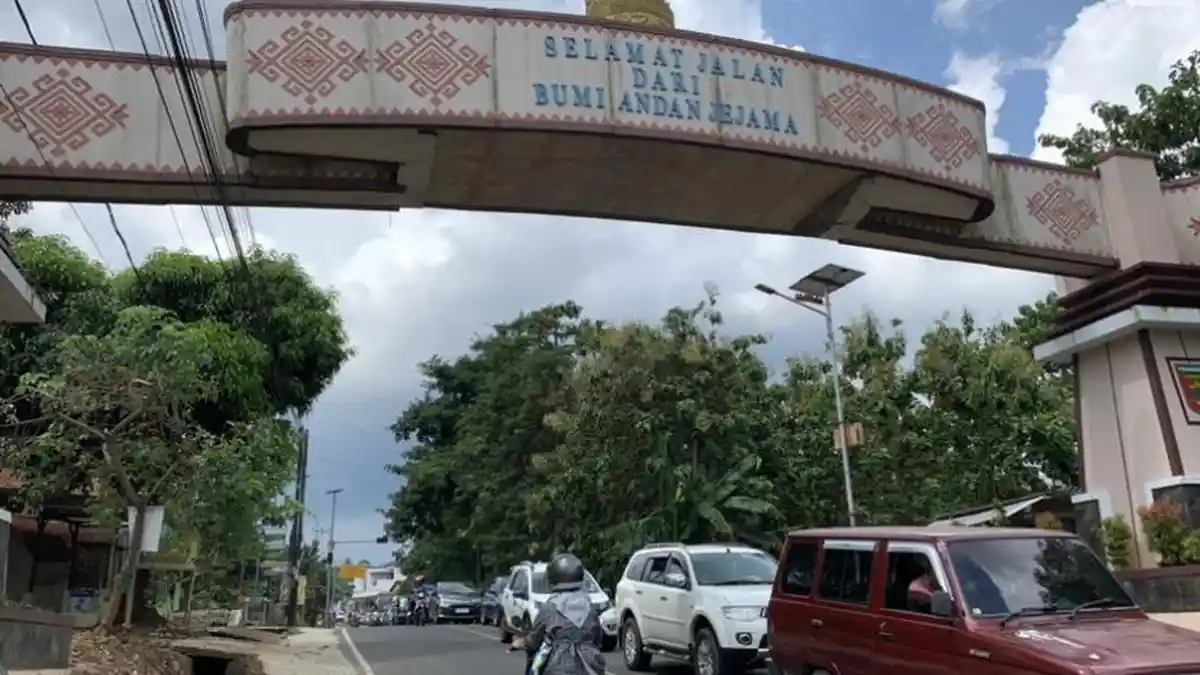 Jalinbar Pesawaran Terpantau Macet, Didominasi Mobil Pribadi