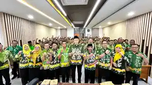 BERSAMA-SAMA-Usai-menandatangani-pakta-integritas.jpg