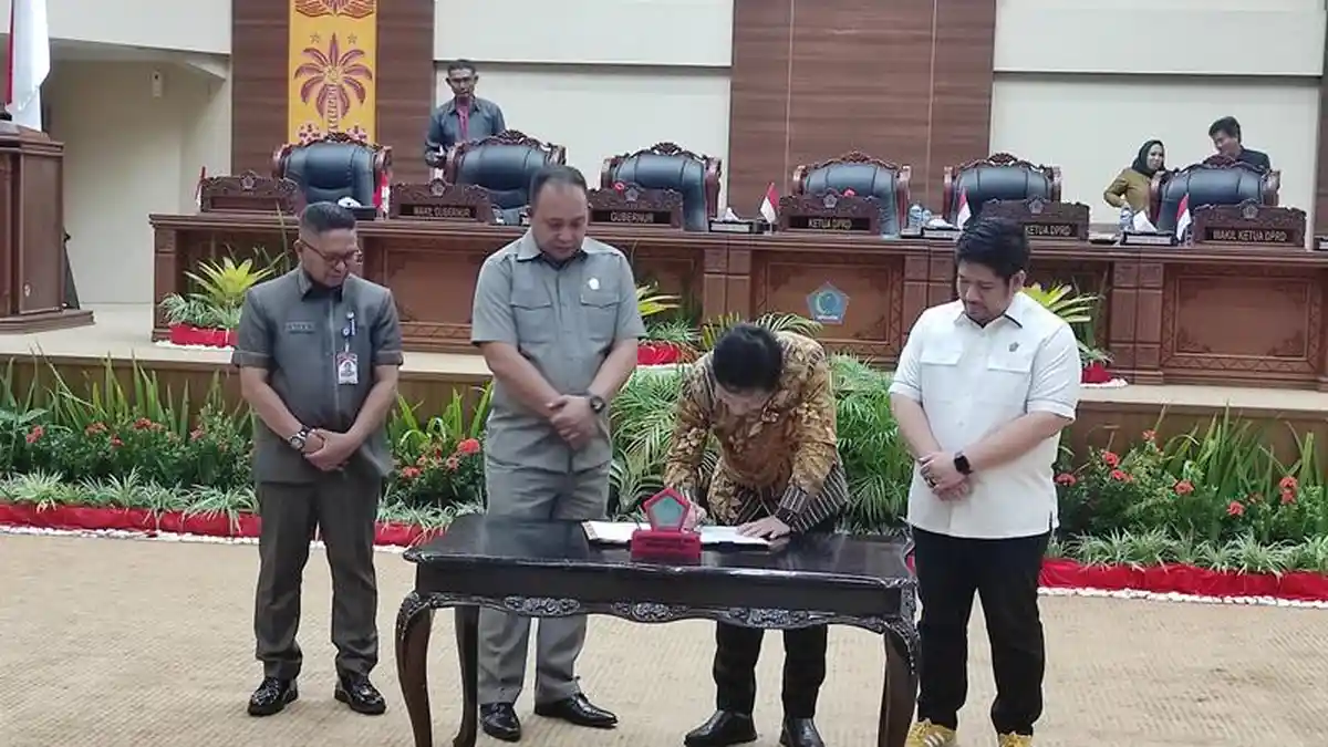 Ranperda Prakarsa Pelestarian Danau Tondano Minahasa di DPRD Sulawesi Utara Mulus