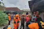Evakuasi-Mayat-di-Sumur.jpg