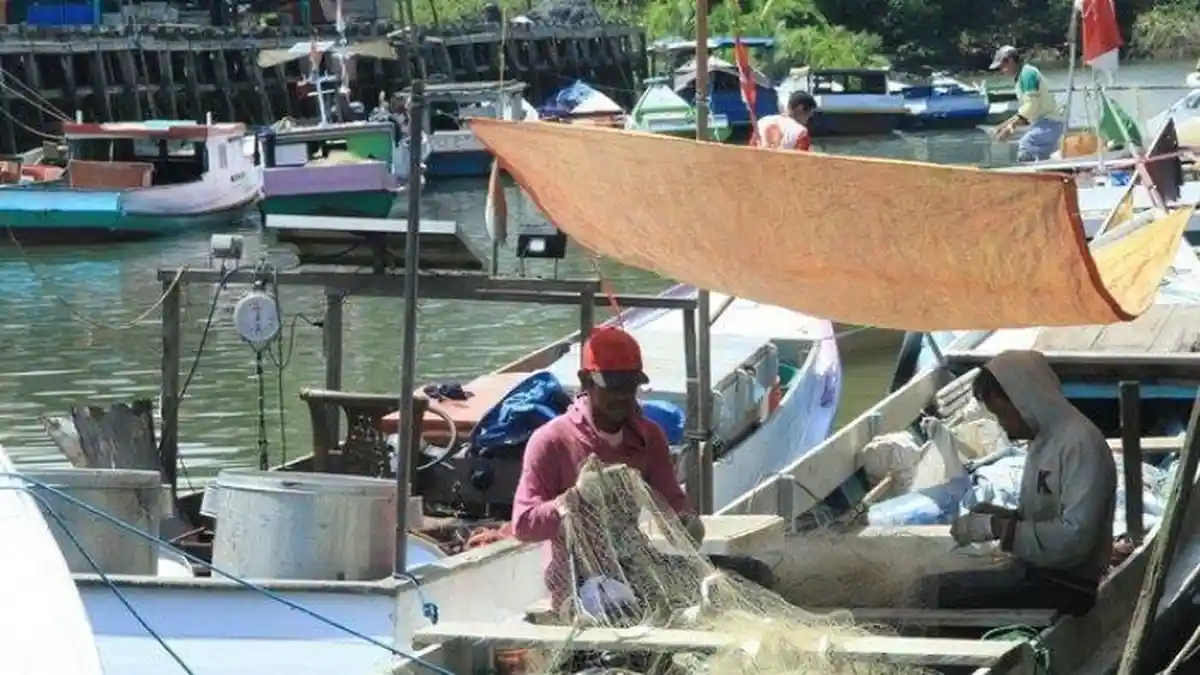 Nelayan di Pesisir Sulit Raih BBM, DPRD Kukar Dorong Pemkab Bangun SPBN