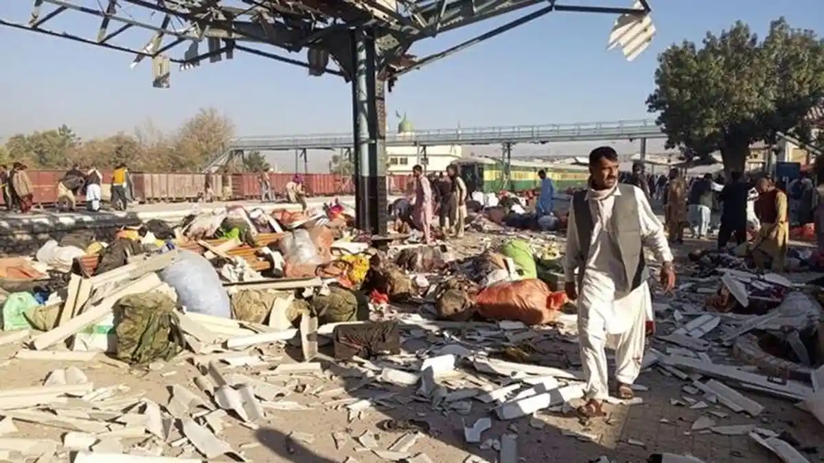 Aksi Bom Bunuh Diri Terjadi di Pakistan, 25 Orang Meninggal Dunia