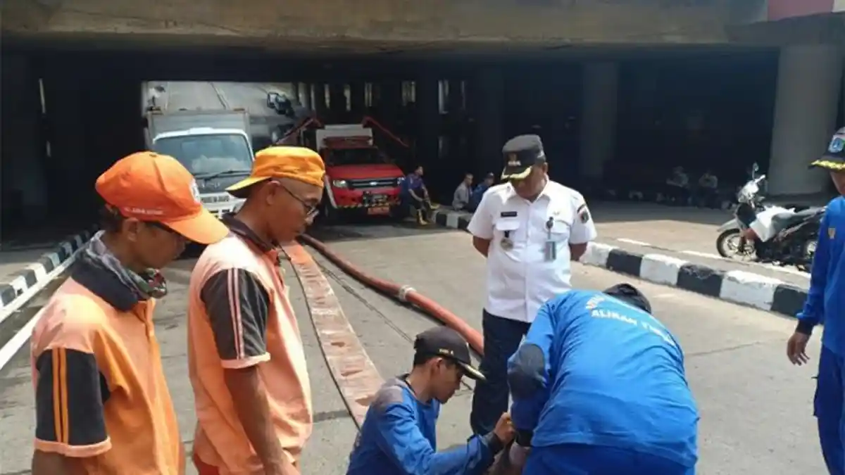 Camat Selidiki Genangan Air di Underpass Kemayoran Diduga Rembesan Beberapa Gedung
