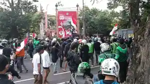 Demo-di-Kantor-DPRD-Bali-Sabtu-30-Agustus-2025.jpg