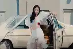 Arti Lagu Mantra Jennie BLACKPINK, Lirik: This That Pretty Girl Mantra This That Flaunt Ya