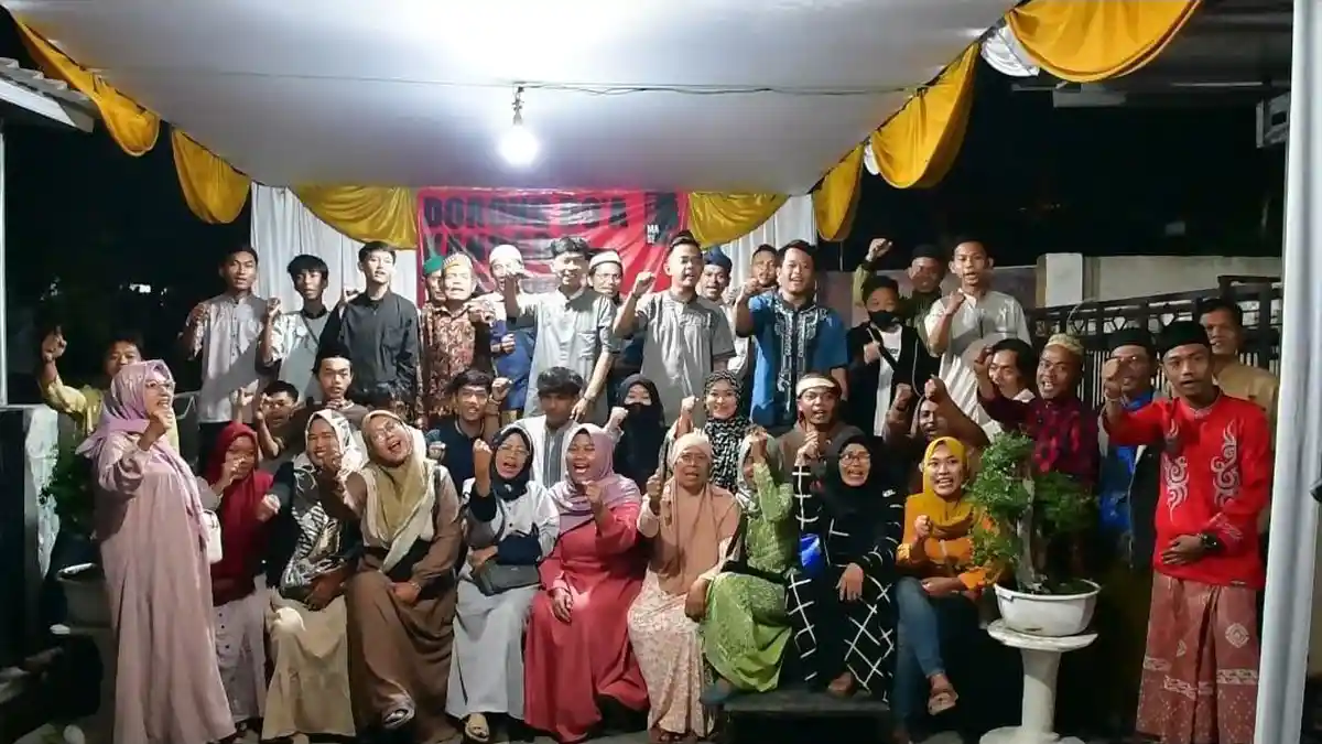 Ratusan Relawan Gibran di Subang Gelar Doa Bersama