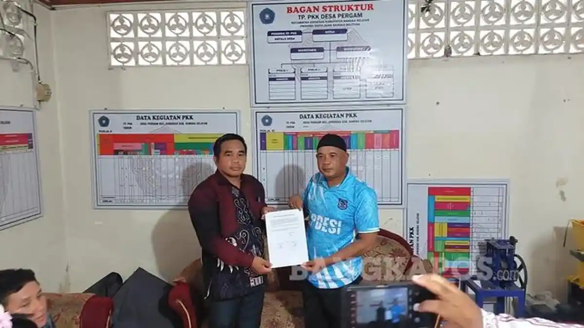 Puluhan Warga Datangi Kantor Desa Pergam Bangka Selatan Terkait Permasalahan Lahan