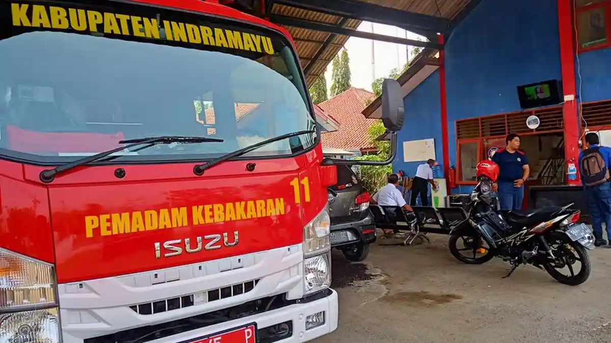 Sering Dikeluhkan Telat, Damkar Indramayu Minta Pemkab Tambah Pos Pemadam Kebakaran