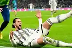 selebrasi-adrien-rabiot-setelah-mencetak-gol-di-laga-juventus-vs-inter-milan.jpg