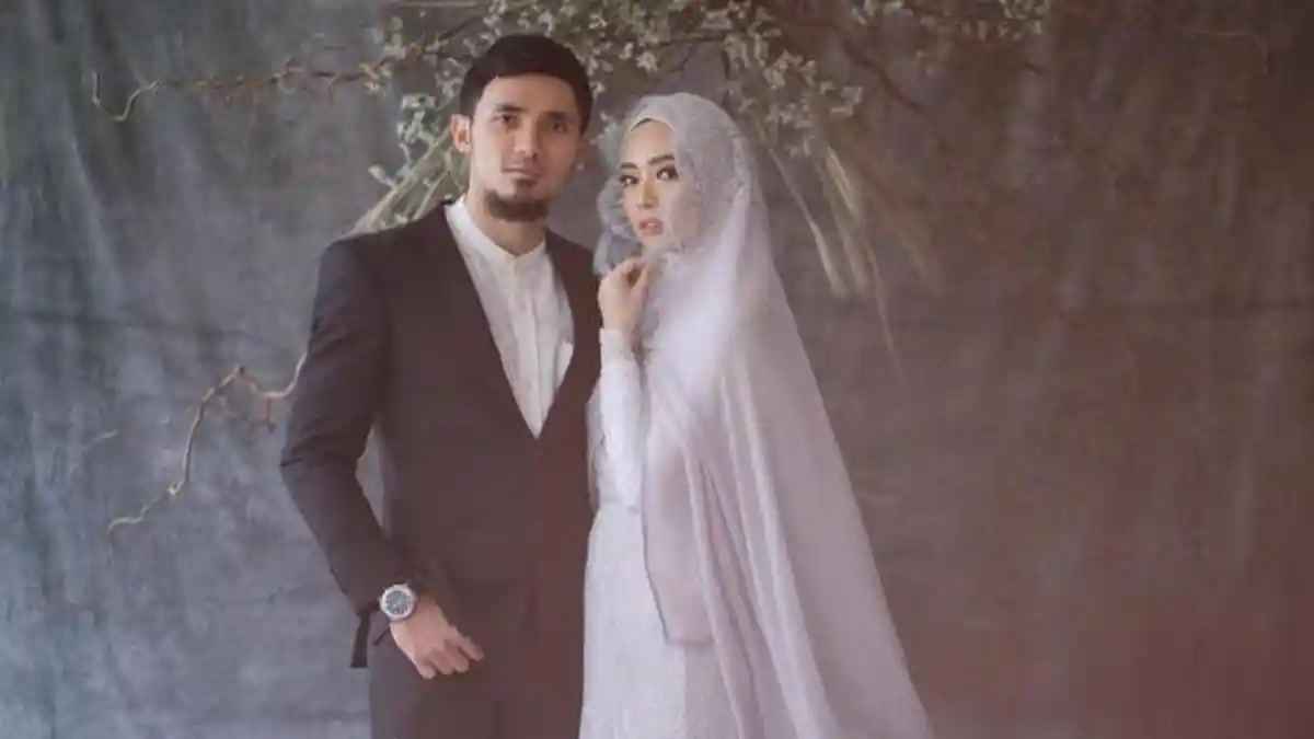 Acara Resepsi Usai, Desainer Gaun Pengantin Ini Bongkar Sosok Lindswell Kwok Sebenarnya