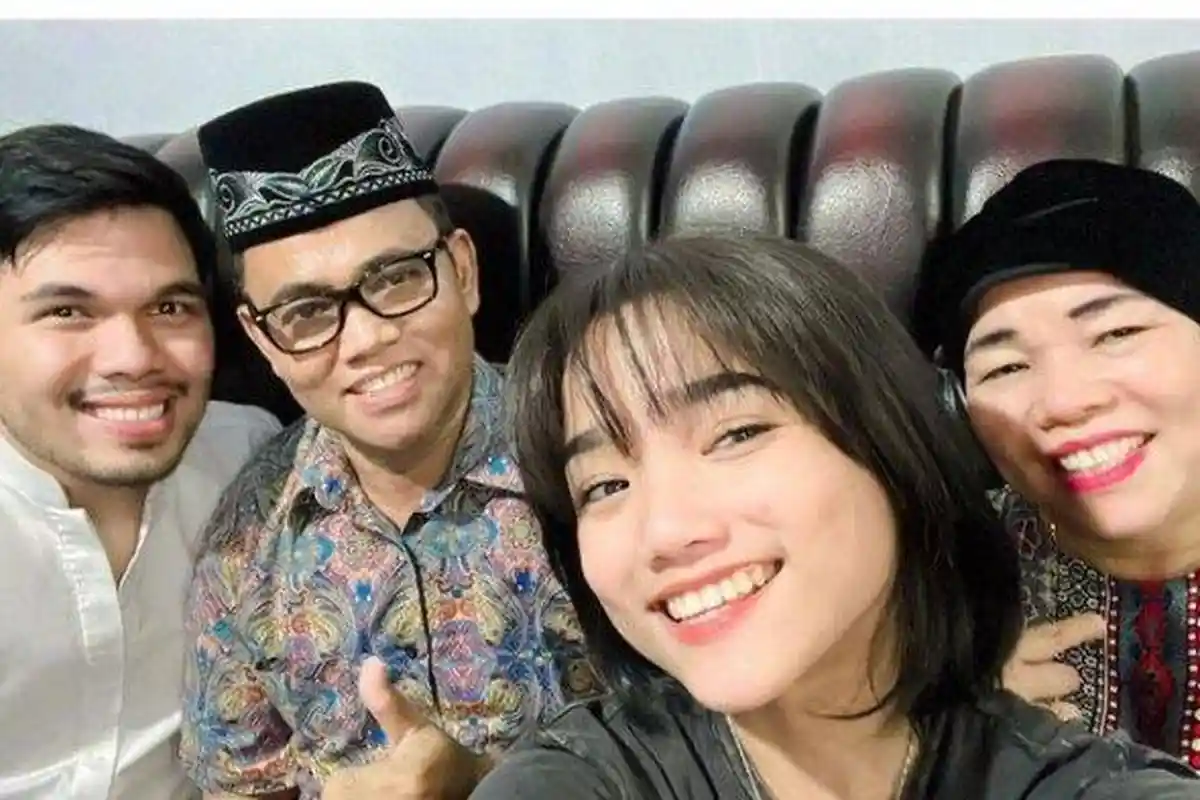 Thariq Halilintar Ingin Nikah Muda, Fuji Justru Takut, Adik Atta Sebut Haji Faisal Siap Musyawarah