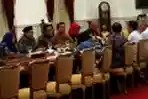 Presiden Rapat Penanganan Dampak Banjir Bersama Tiga Gubernur