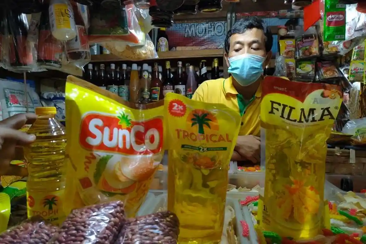 Sanksi yang Diberikan Jika Produsen Minyak Goreng Nekat Jual di Atas Rp 14 Ribu Per Liter 