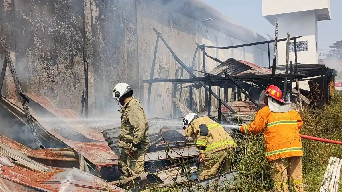 Rumah Bedeng di Samping Lapas Dr Cipto Semarang Ludes Terbakar, Pemadaman Pakai Apar Tak Berhasil