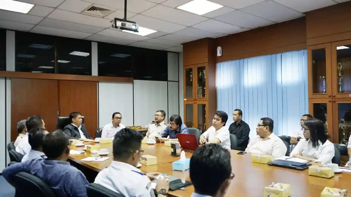 Anticipating of Corona Virus in Batam Port, BUP Director Holds a Coordination Meeting