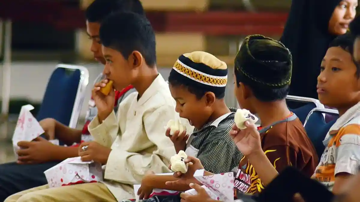 Ajak dan Latih Anak Berpuasa saat Ramadhan 2023, Berikut Tips yang Dapat Dilakukan