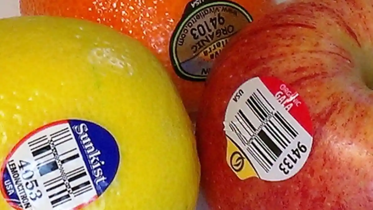 Jangan Sembarangan Beli Buah yang Ada Label Angka 8, Ini Rahasianya yang Perlu Kamu Ketahui