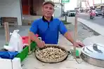 pedagang-kacang-rebus.jpg