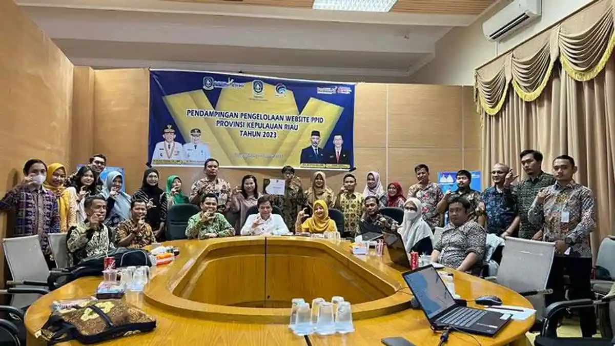 Diskominfo Kepri Gelar Pendampingan Pengelolaan Website PPID Hadirkan Ketua KI